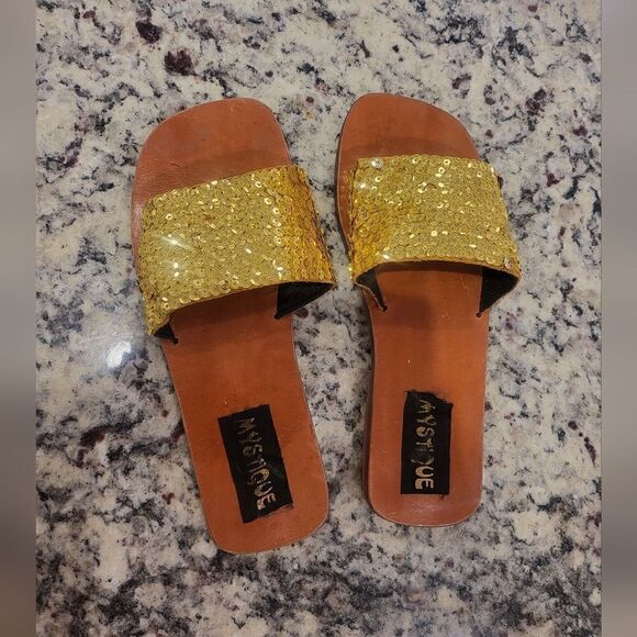 Mystique Golden Sequin Slip on Sandles Size 5 - Picture 1 of 4